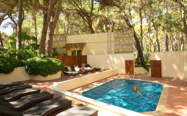 ROBINSON PAMFILYA - All Inclusive