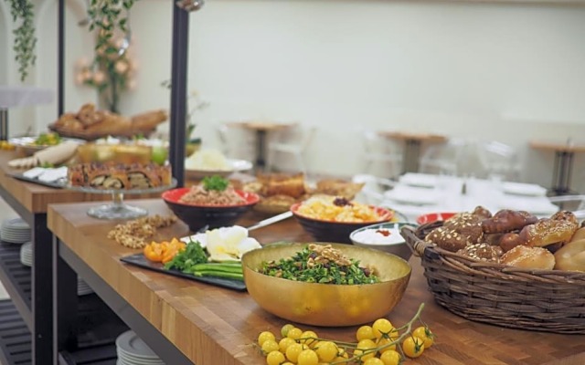 Litov Kotel Hotel - A Jewish Orthodox Hotel