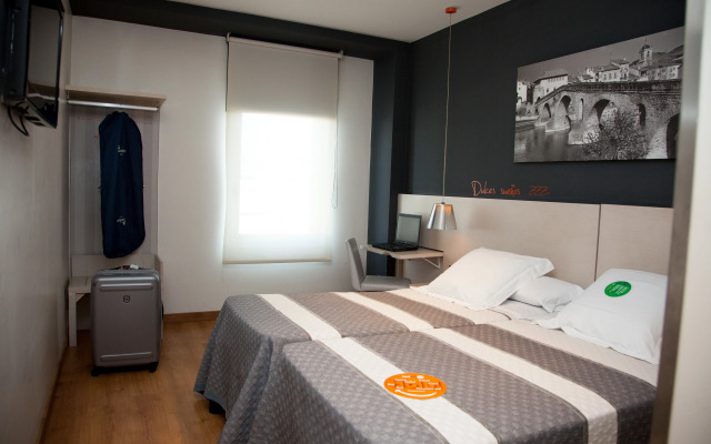 Hotel Bed4U Tudela