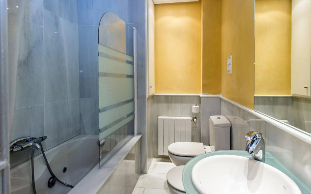 Total Valencia Center