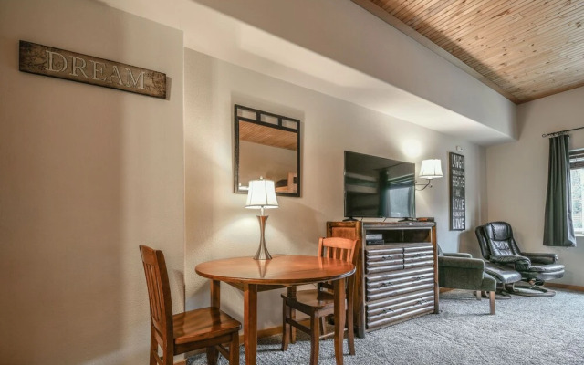 Gateway Lodge 5002 by SummitCove Vacation Lodging