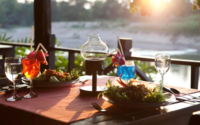 Lampang River Lodge