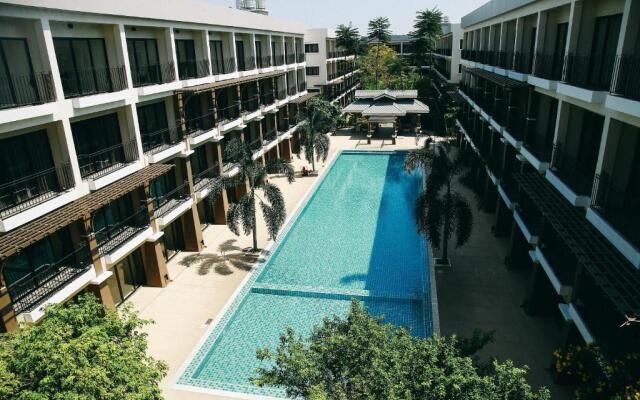 Summer Tree Hotel