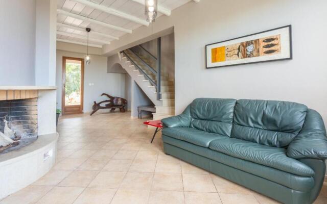 Neria Villas Collection