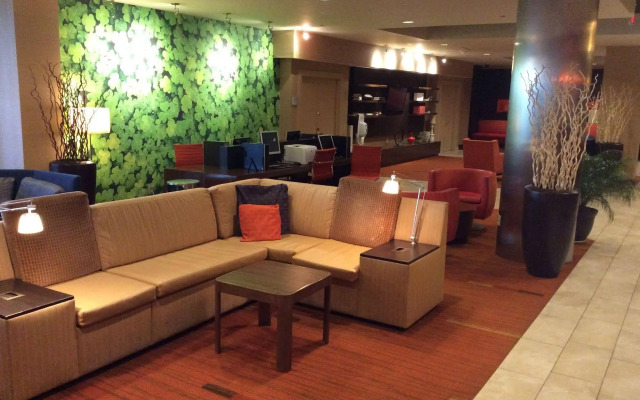 Courtyard New York LaGuardia Airport