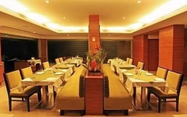 Hotel Woodland