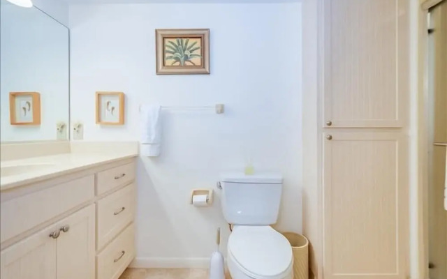 Sea Oats 336 2 Bedroom Condo by RedAwning