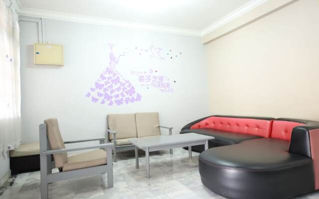 OYO Homes 90575 C.k Bahau Homestay