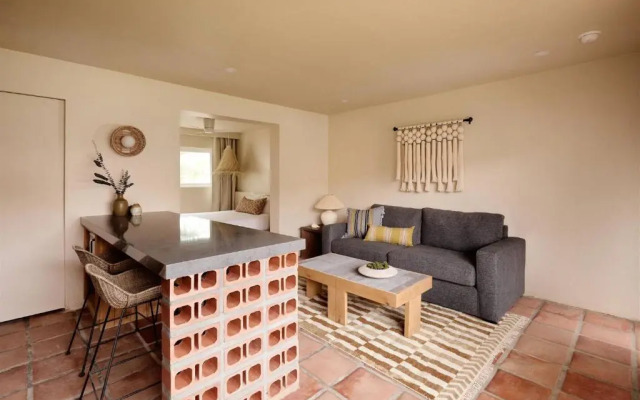 The Sand Castle Inn And Suites