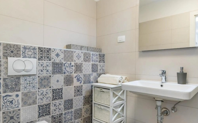 Apartment Diva, a nice condo with free parking