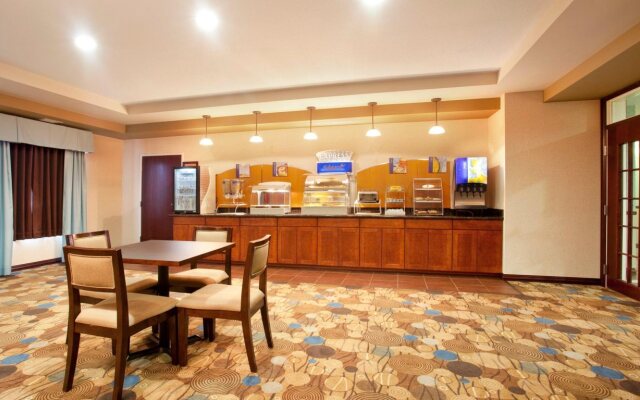 Pike Inn Le Roy - Bloomington Southeast Area