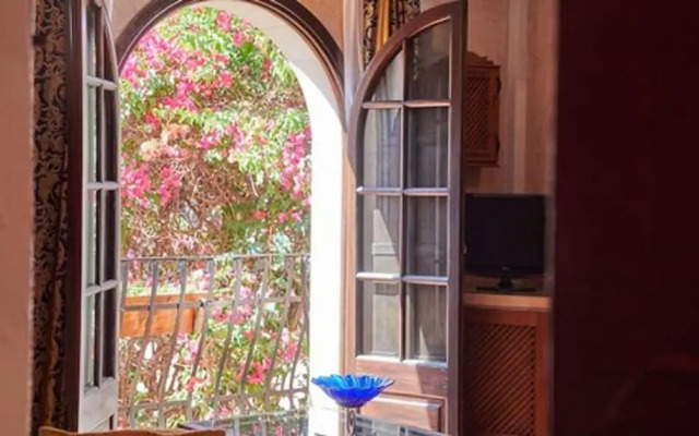 Petit Hotel Restaurante Ses Rotges - Adults Only