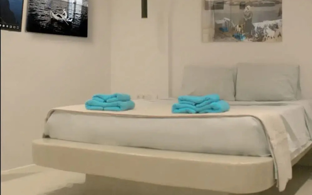 Assyr A - Santorini Cozy Retreat