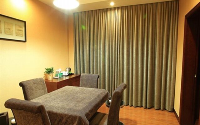 GreenTree Inn Nantong Qidong Middle Heping Road Business Hotel