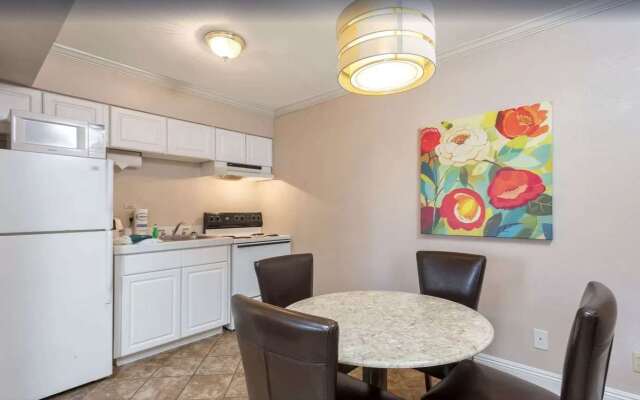 French Quarter Suites Hotel