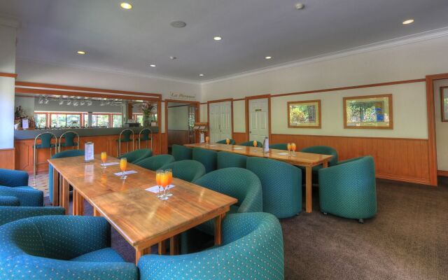 Paradise Hotel And Resort