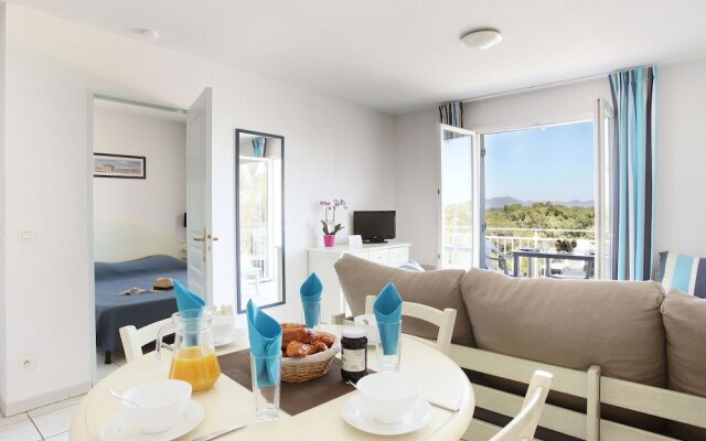 Comfortable Apartment with a Dishwasher, Beach at 2.5 Km