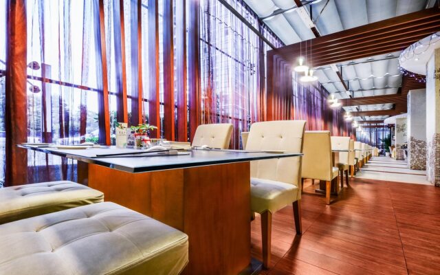 Coro Hotel @ Chongqing Fortune Plaza