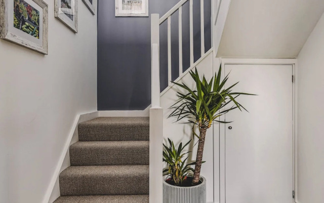 Heron House - Luxury Grand Designs Eco-home