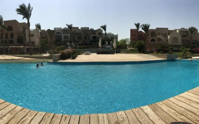 Azzurra two-Bedroom Apartment at Sahl Hasheesh