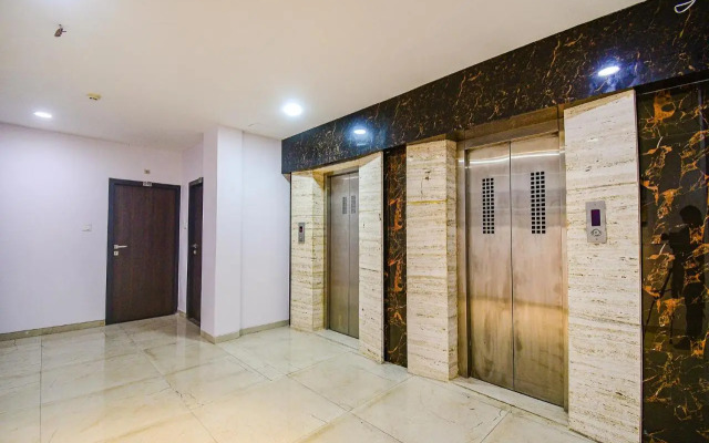 Fabhotel Rani Tower