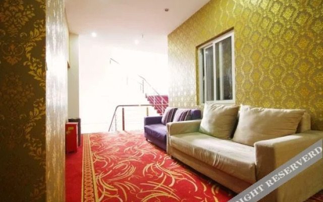 Yuehao Business Hotel