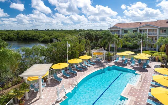 DoubleTree Suites by Hilton Naples
