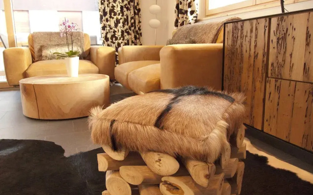 Haus Adrian - Wohnung Adri