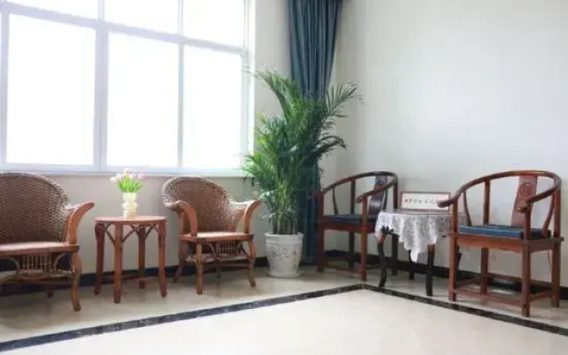 Chengdu Chongning Yuelai Homestay