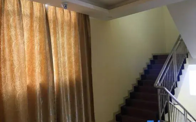 Nanning Convenient Apartment