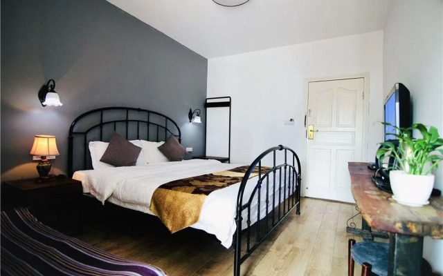 Highpark Riverview Inn