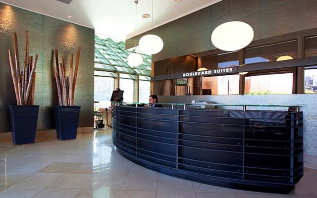 Boulevard Suites Hotel
