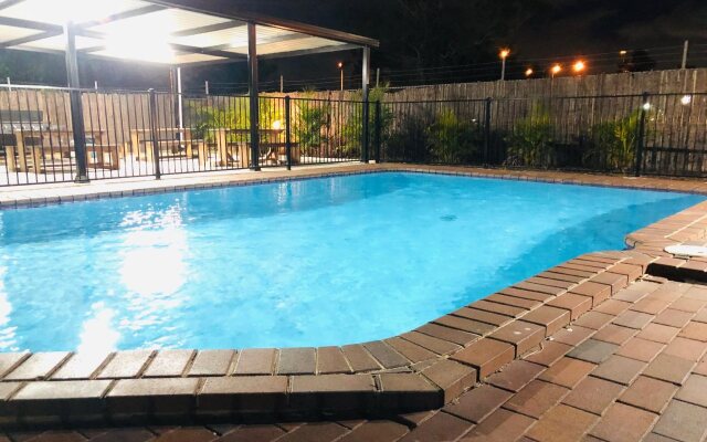 Campbelltown Colonial Motor Inn