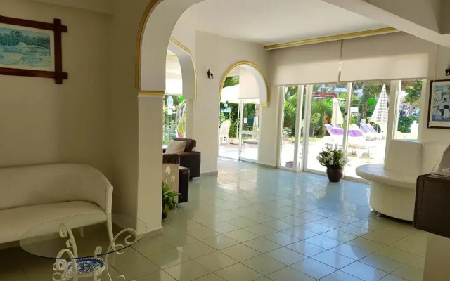 Palmen Apart Hotel