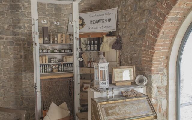 Borgo di Vezzano