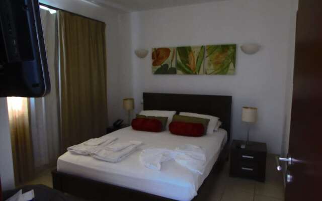 Lovely 2-bed Apartment in Santa Maria