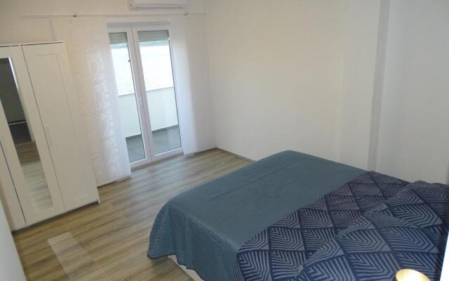 Seaside Villa mit Pool für 12 Personen