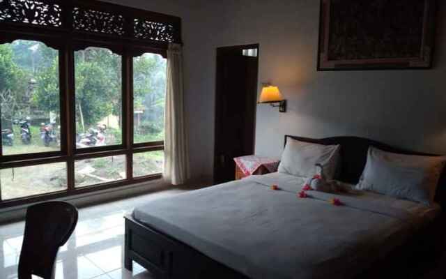 Pengosekan Guest House