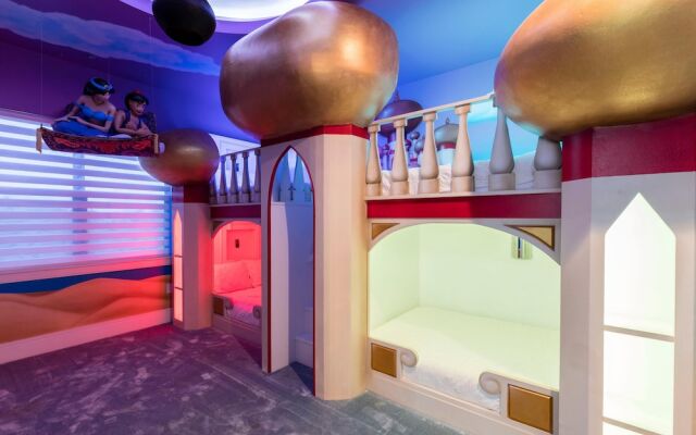 W318: 9 Bed, Avengers, Aladdin, Superhero Arcade