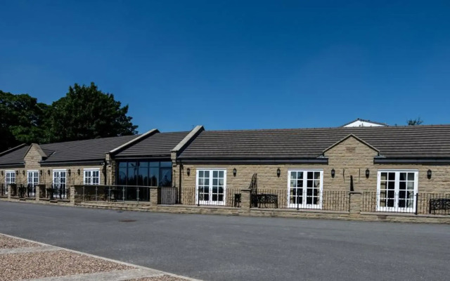 Kings Croft Hotel