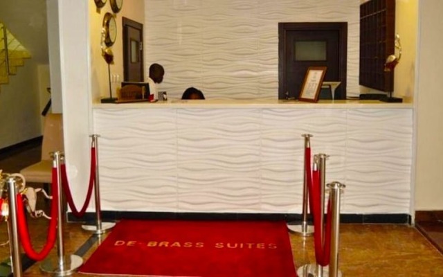 De Brass Suites Hotel