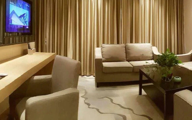 Fourseas Holiday Hotel