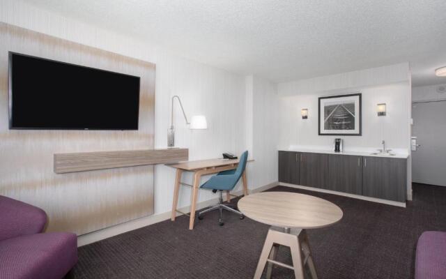 Crowne Plaza Kansas City Downtown by IHG