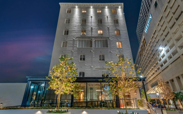 ONE11 Hotel