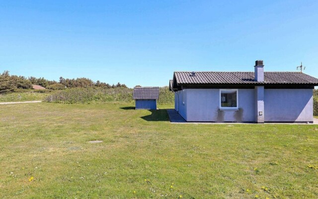 Serene Holiday Home in Løkken near Sea
