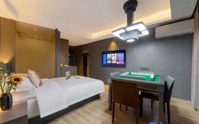 HeTanys Hotel