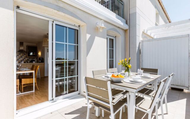 Les Hautes Folies 15111