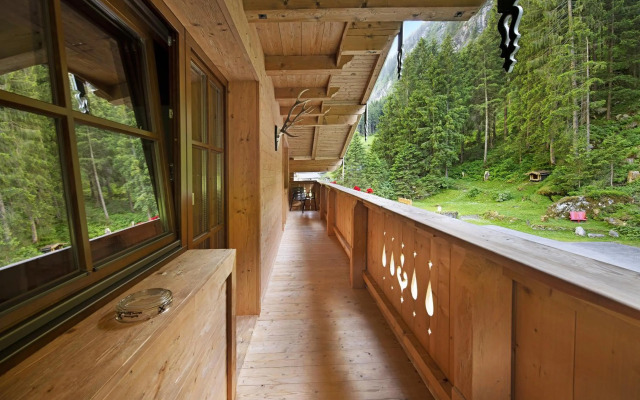 Alpenchalet Lacknerbrunn bis 35 P