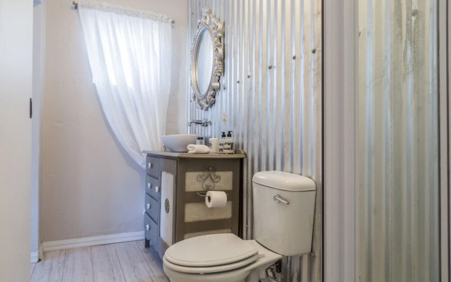 Shanzeley Guest House