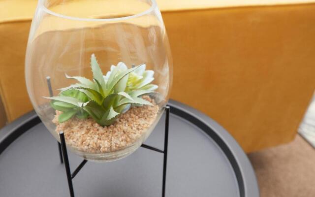 Royal Derby Hospital House (2.5 bath)